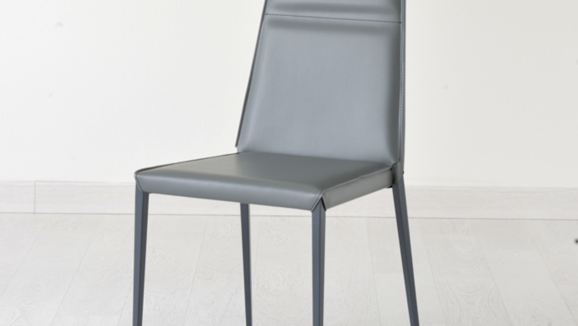 LOLAS_DESIGN_BY_EDI___PAOLO_CIANI_AIRNOVA_DESIGN_PHOTO_DOMENICO_FORNASIER_©_AIRNOVA_00001 | Meubles Horber Chaise Lolas Wittelsheim 0