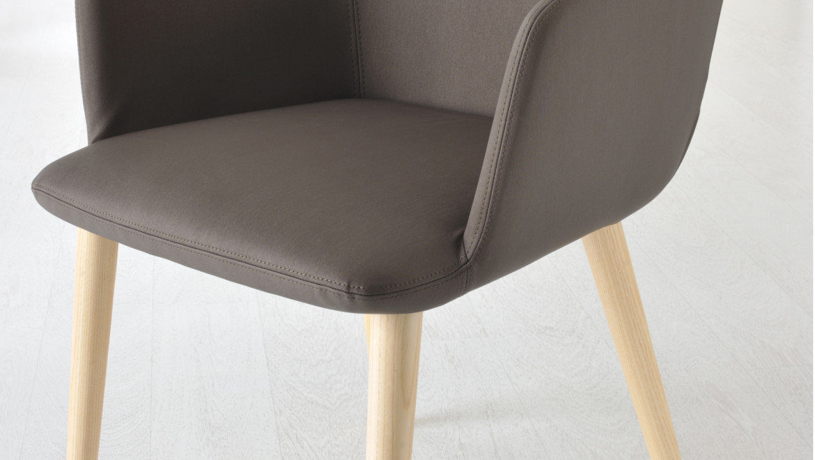 OLIMPIA_ _01_DESIGN_BY_EDI___PAOLO_CIANI_AIRNOVA_DESIGN_PHOTO_DOMENICO_FORNASIER_©_AIRNOVA_00005 | Meubles Horber Fauteuil Olimpia Wittelsheim 0